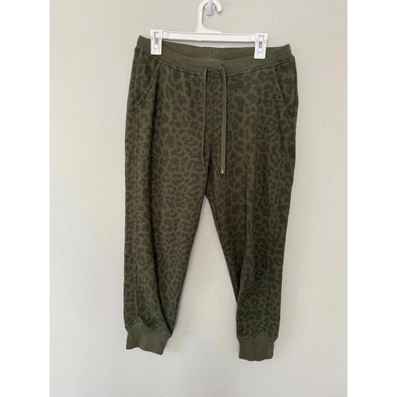 Nike Pants - Nike Women’s medium joggers